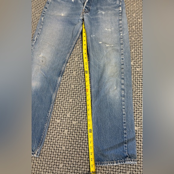 Vintage 1980’s Levi's 501 Distressed Straight Leg Med Wash Jeans - Made in USA - Picture 10 of 12